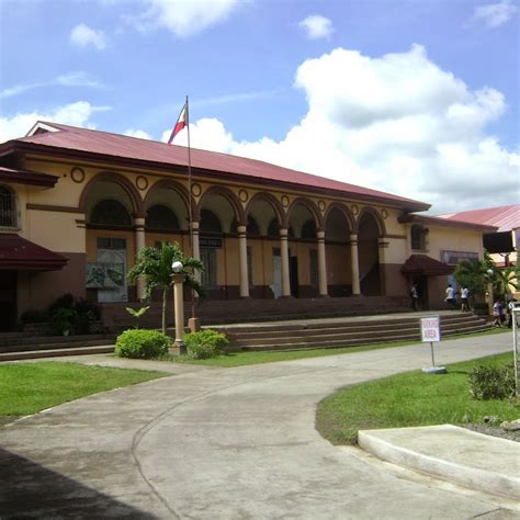 Pototan Campus .